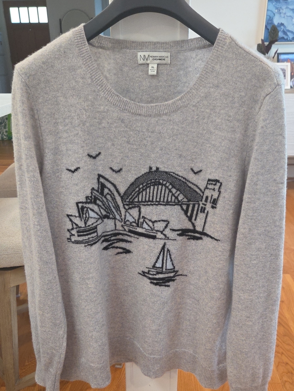 Neiman Marcus Light Gray Cashmere Crewneck Sweater